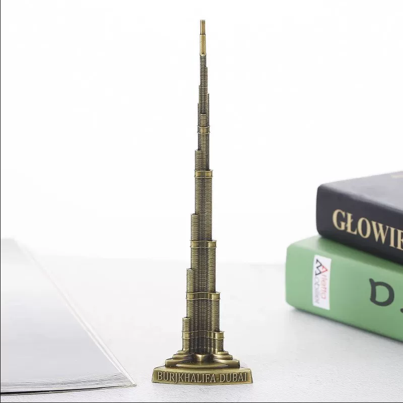 Home Office Dubai - ドバイ・ブルジュ・カリファの装飾品、世界のランドマーク建築模型、金属工芸品の家の装飾やオフィス装飾品 大きな装飾品（家庭用）