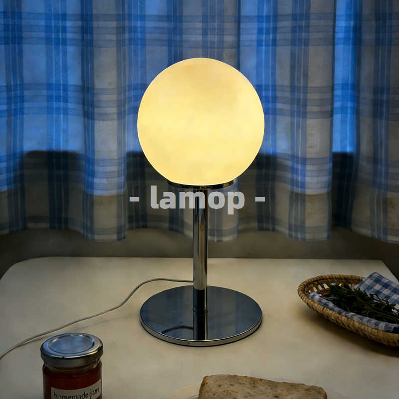 Desk Lamp Led - 乳白色のソリッドグローブクローム薄型ポールテーブルランプ、クリームインホワイトデスク、3トーンソフトライト読書用テーブルデコレーションランプ