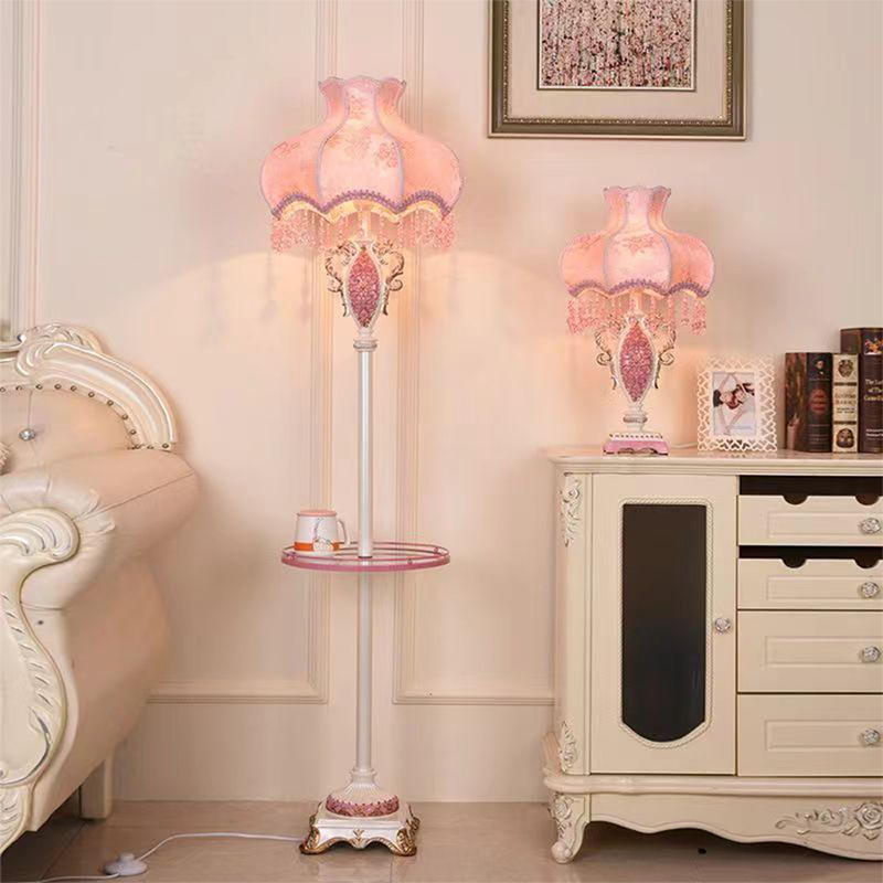 ヨーロッパのピンクのテーブルランプ豪華なリビングルーム寝室子 - Desk Lamp Led のレビューと価格